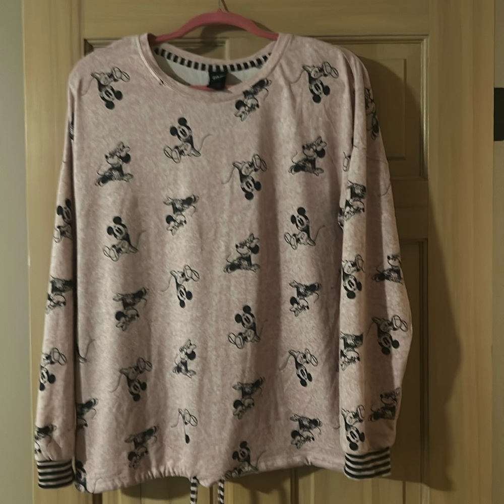 Matching pjs top and bottoms Disney Costco.Good condition used.lg woman I think